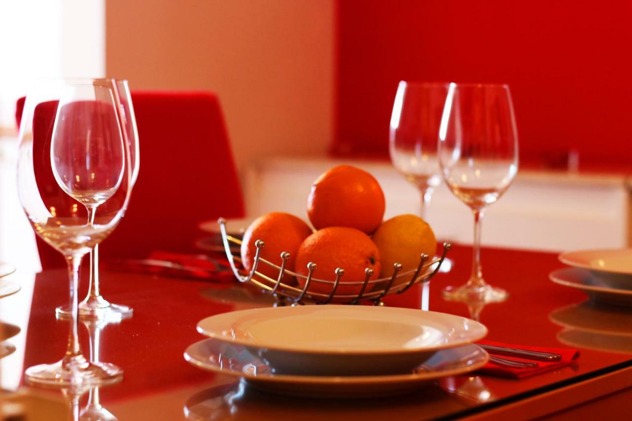 Ferienwohnung Sunny Corner In City Center With Free Parking Pula Exterior foto